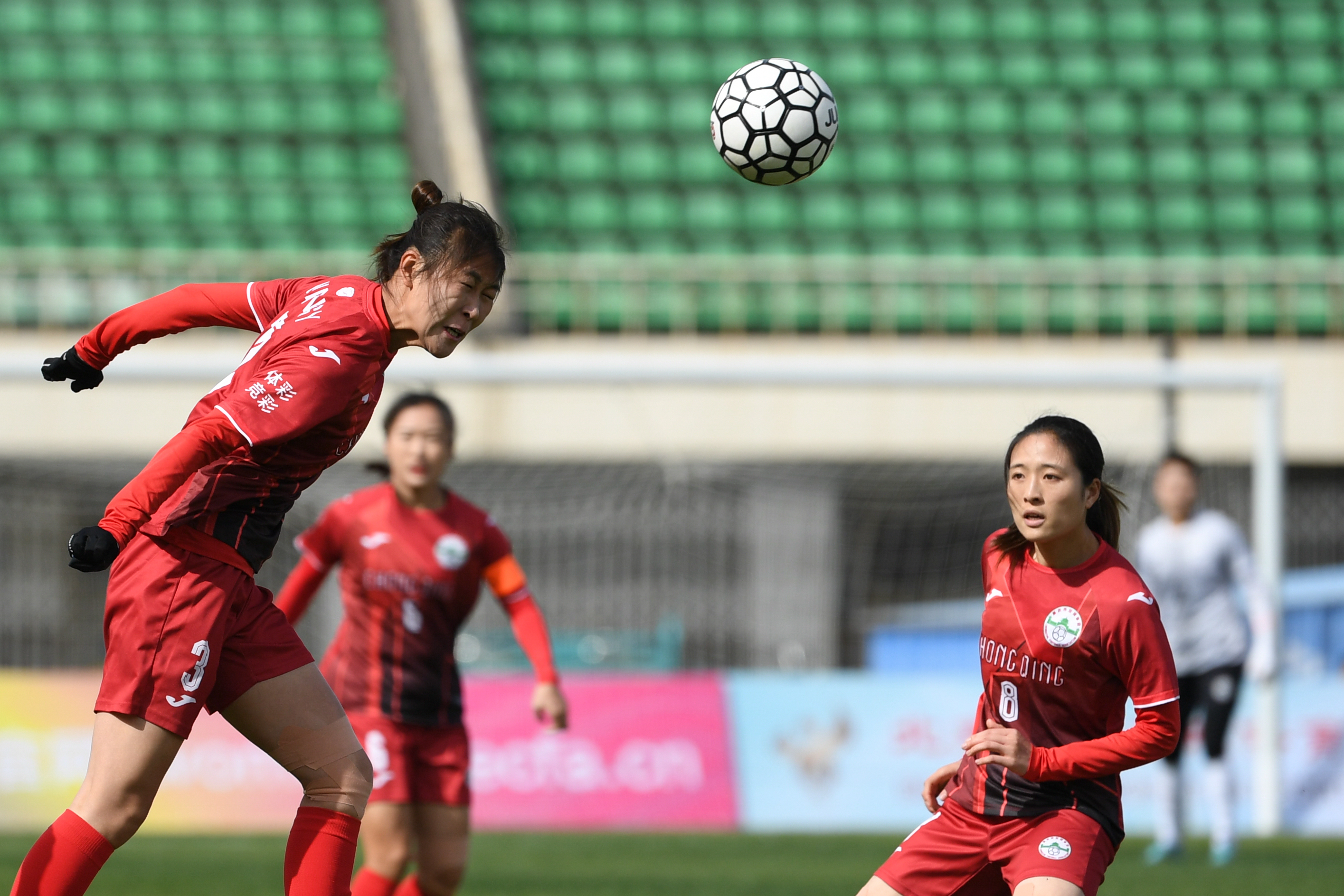 壮观场面！国际女足联赛总冠军产生